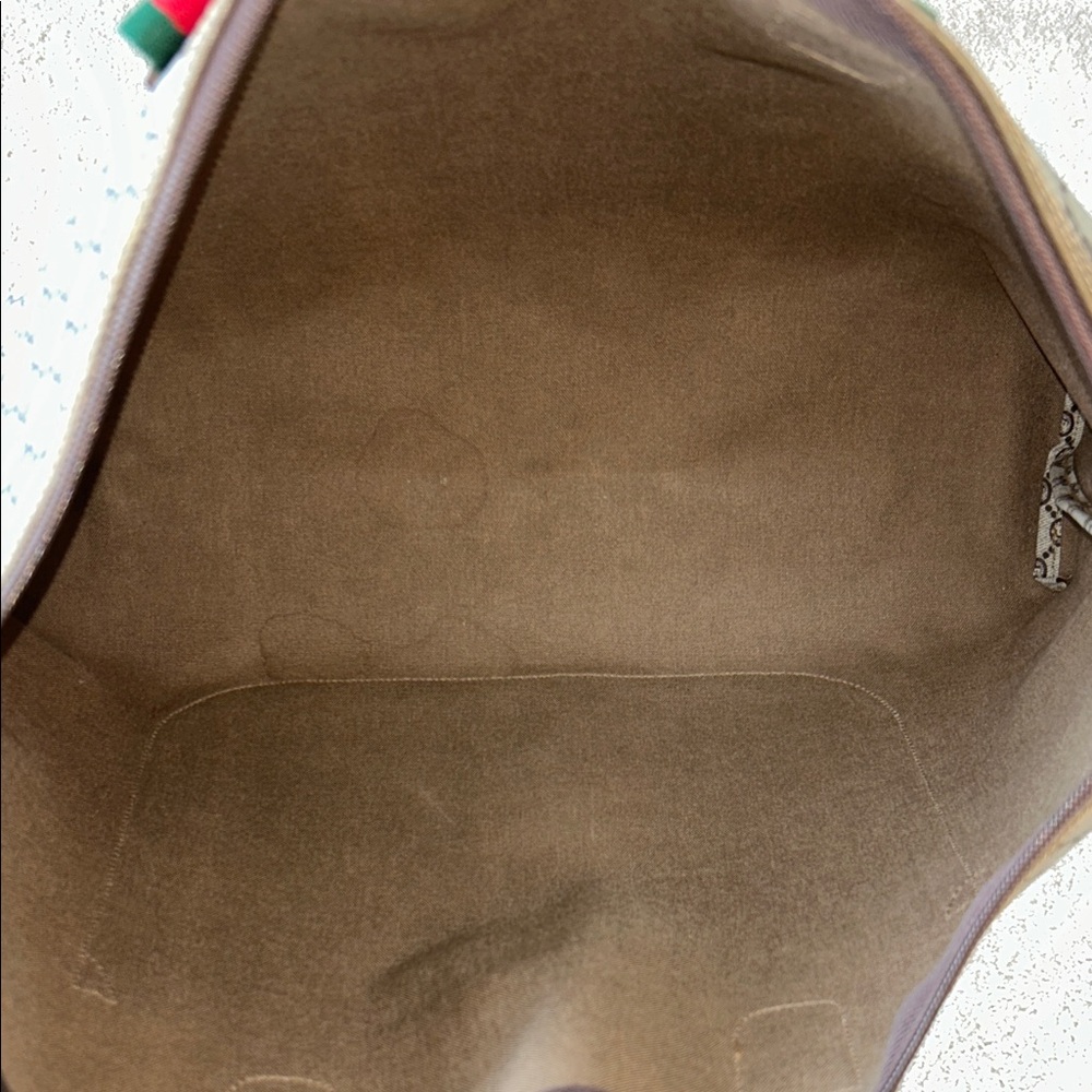 Gucci Beige and Brown Monogram Tote Plus vintage GG Supreme Tote - Picture 10 of 13